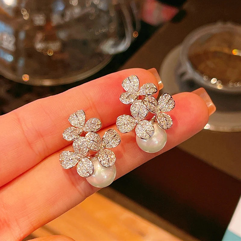 Huitan Flowers Earrings Inlaid Imitation Pearl Aesthetic Accessories for Women Bling Bling Cubic Zirconia Wedding Trendy Jewelry