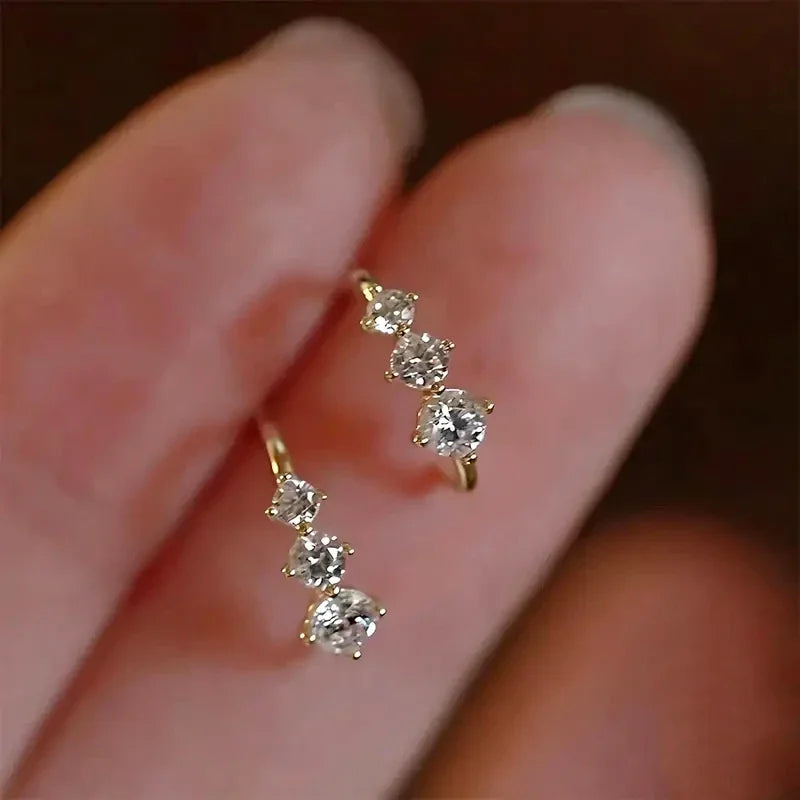 Huitan Minimalist Style Stud Earrings Bling Bling Cubic Zirconia Accessories for Women Simple Fashion Graceful Wedding Jewelry