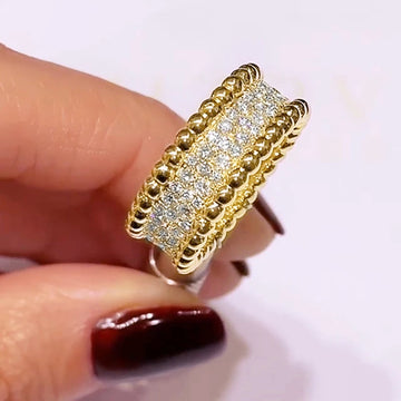 Huitan Bling Bling Promise Rings for Women Wedding Bands Accessories Novel Design Female Fashion Accessories Party Jewelry New